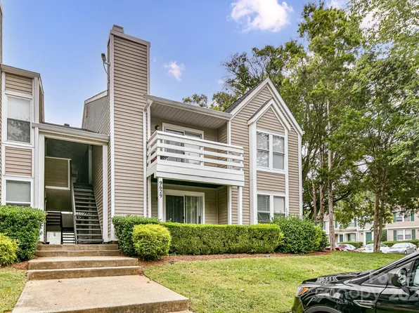 9629 Vinca Cir APT D, Charlotte, NC 28213