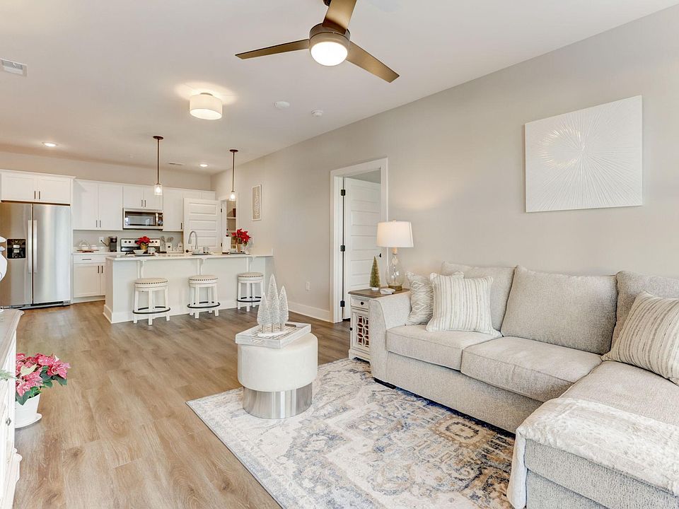 Living room in 3 bedroom