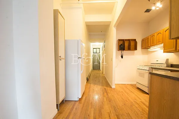 Rented by Brick&Mortar | media 14