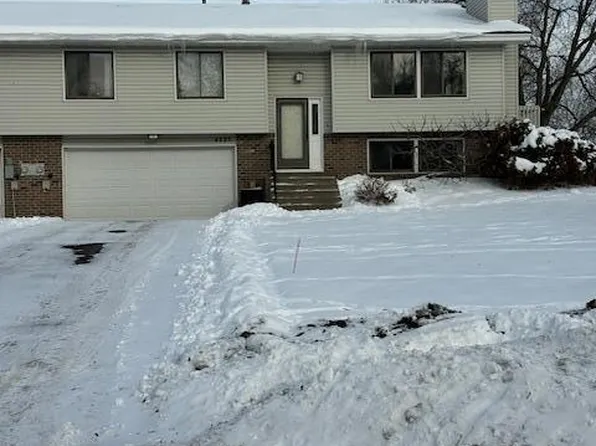 4235 Bridgewood Ter, Vadnais Heights, MN 55127