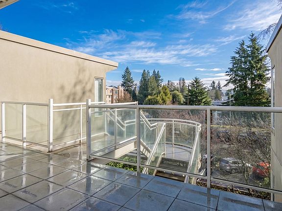 3rd image of 33682 Marshall Rd #12