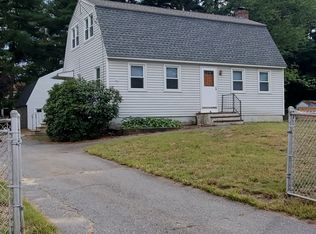 4 Haskell Rd, Pepperell, MA 01463