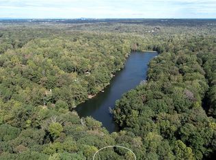 1630 Sunnybrook Farm Rd, Sandy Springs, GA 30350