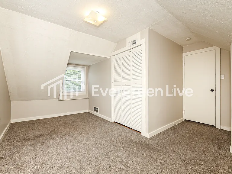2440 Ned Dr — Photo 13
