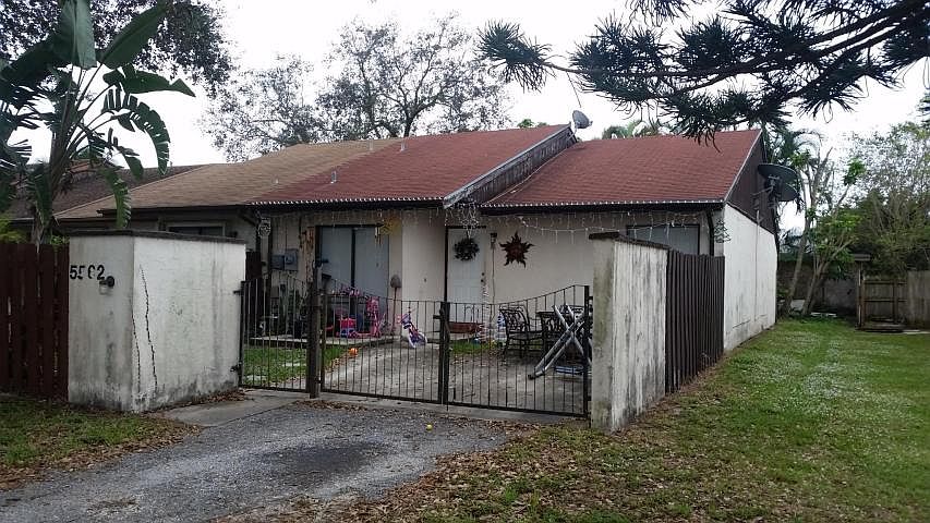2nd image of 5562 Biscayne Dr
