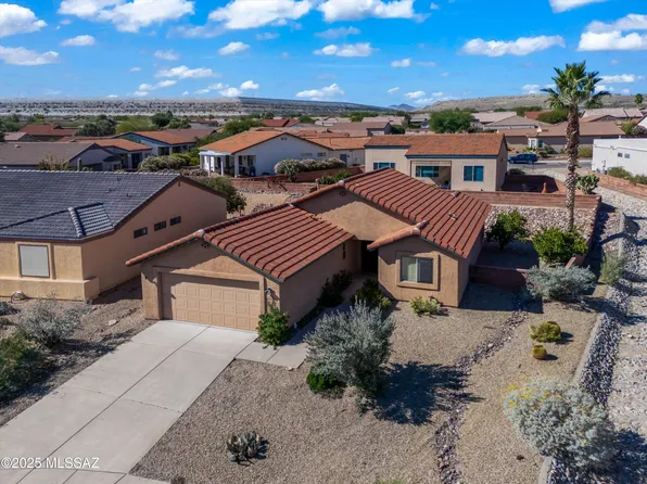 287 N Via La Castellana, Green Valley, AZ 85614