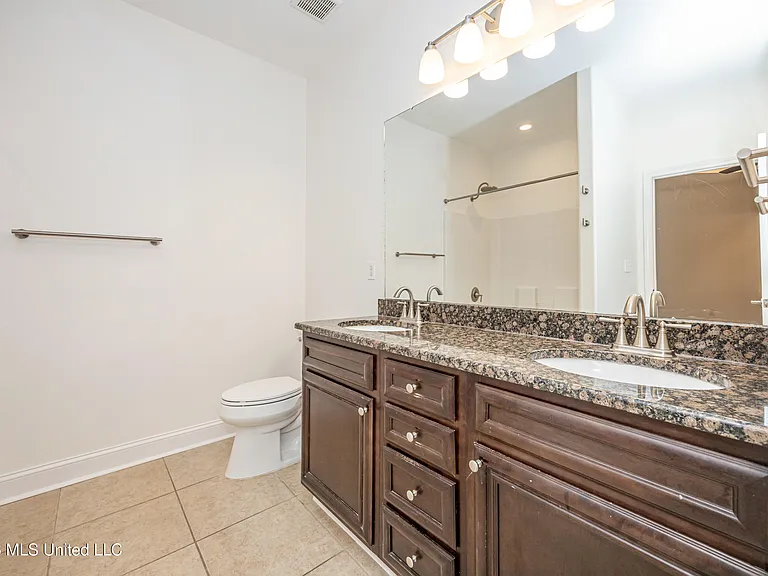 931 Old Towne St — Photo 21