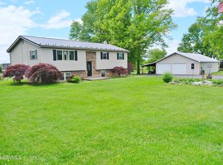 126 School House Ln, Turbotville, PA 17772