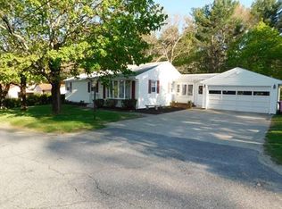 42 E Briggs Rd, Westport, MA 02790