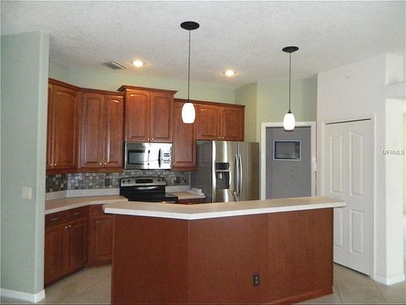 3rd image of 4416 N Cranberry Blvd #1