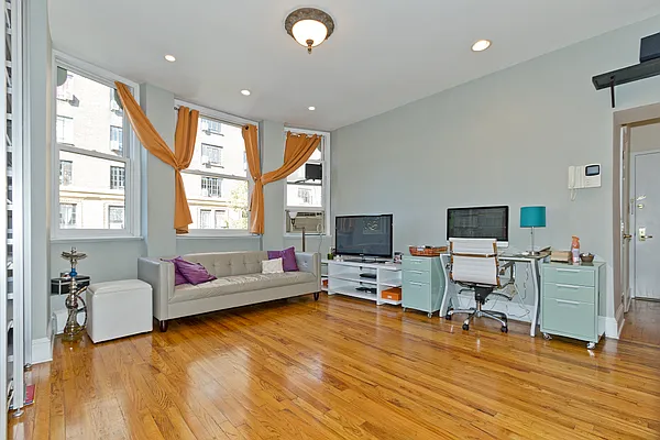 Sold by Owner | media 8