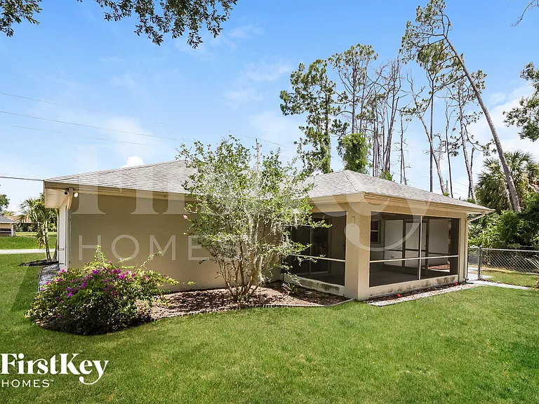 3945 N Cranberry Blvd — Photo 15
