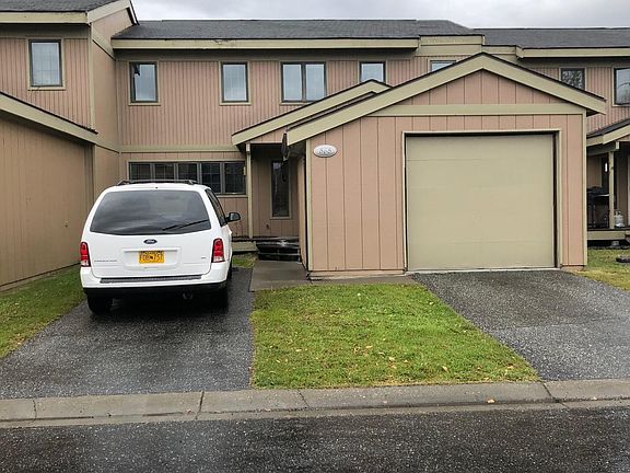 4th image of 868 Munna Ct
