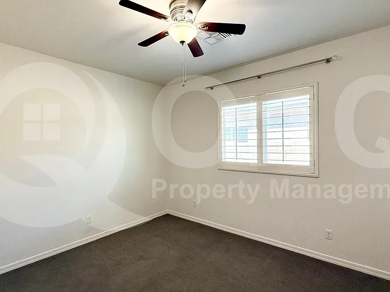 1477 E Hummingbird Way — Photo 11
