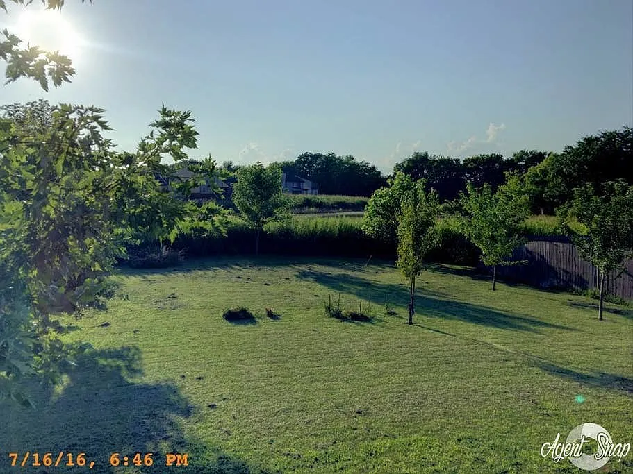 3 bed, $3,659 — Photo 3