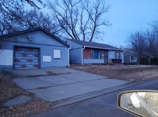 602 Deweese St, Grandview, MO 64030