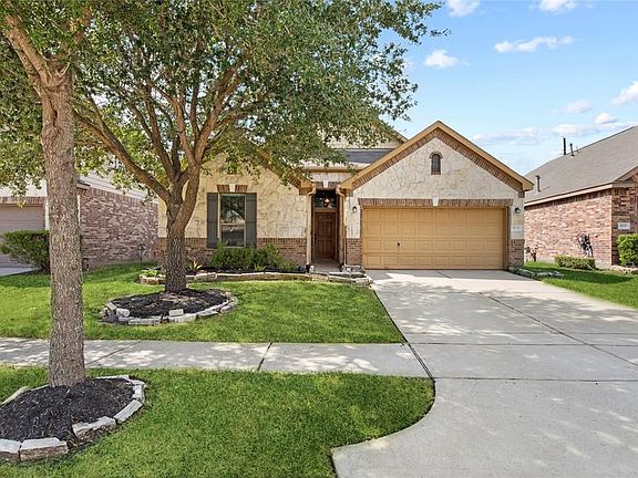 2nd image of 2923 Coastal Prairie Ln