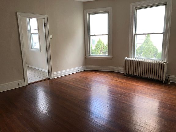 5th image of 157 E Lincoln Ave Unit A