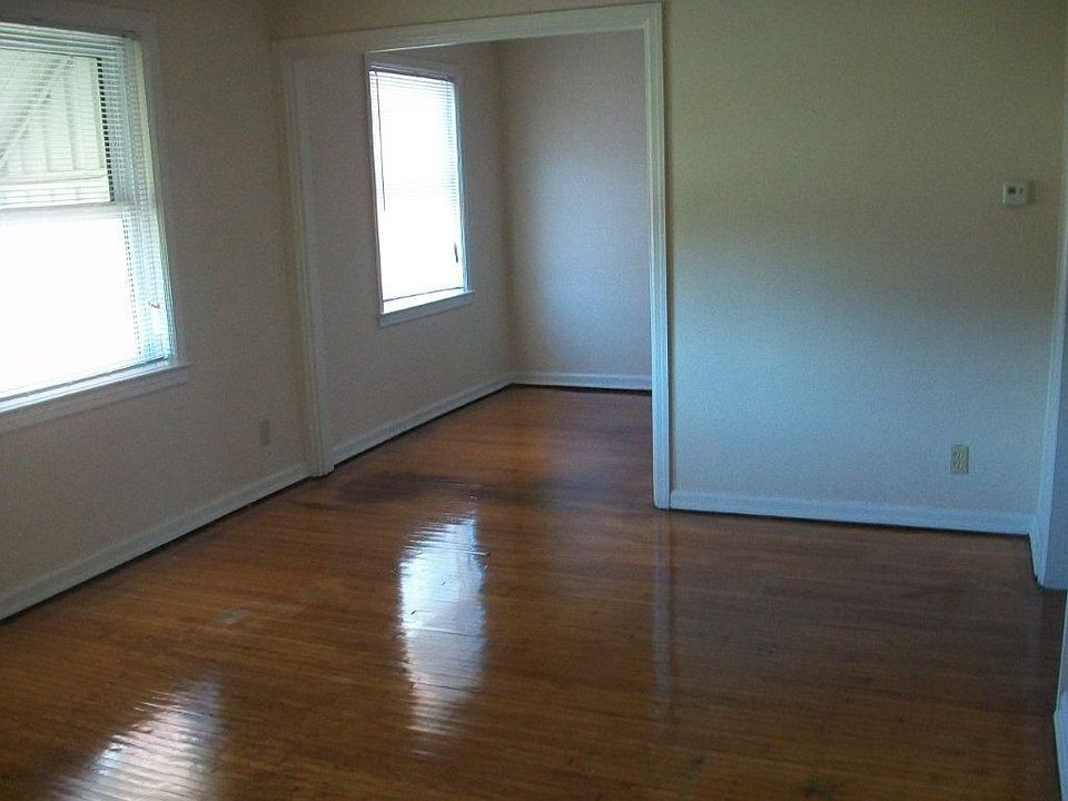 2nd image of 4525 Indianola Ave APT 5