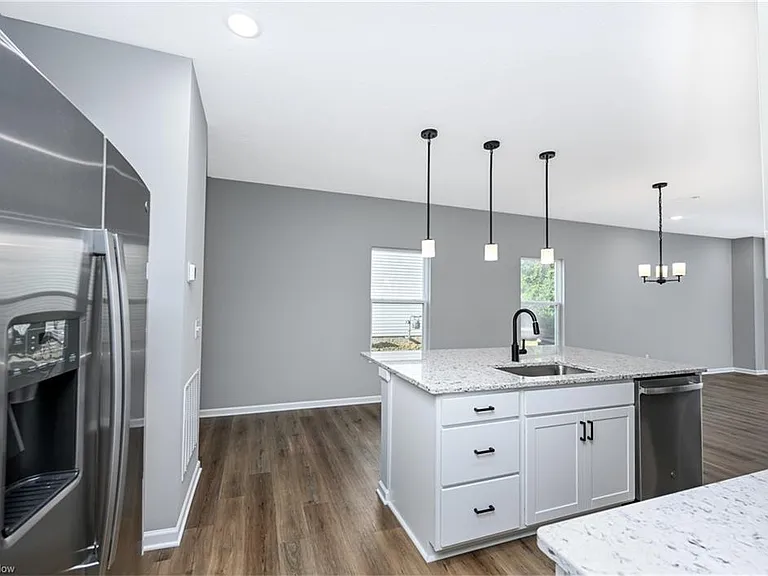 3532 Bushwillow Dr — Photo 7
