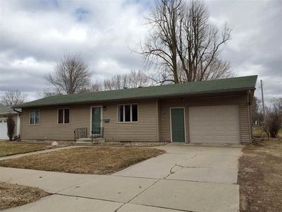 940 S Hamlin St, Shawano, WI, 54166