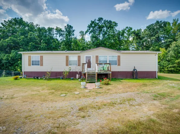 215 Johnson Hollow Ln, Greeneville, TN 37745