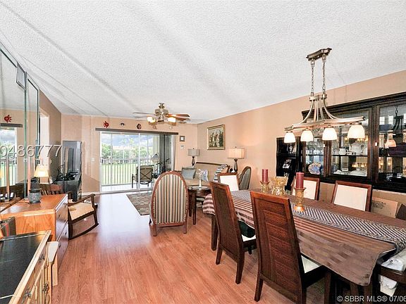2nd image of 701 SW 128th Ave APT 407F