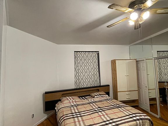 4th image of 66 Saint Nicholas Ave
