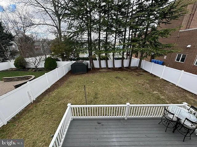 8 Cooper Ave — Photo 6