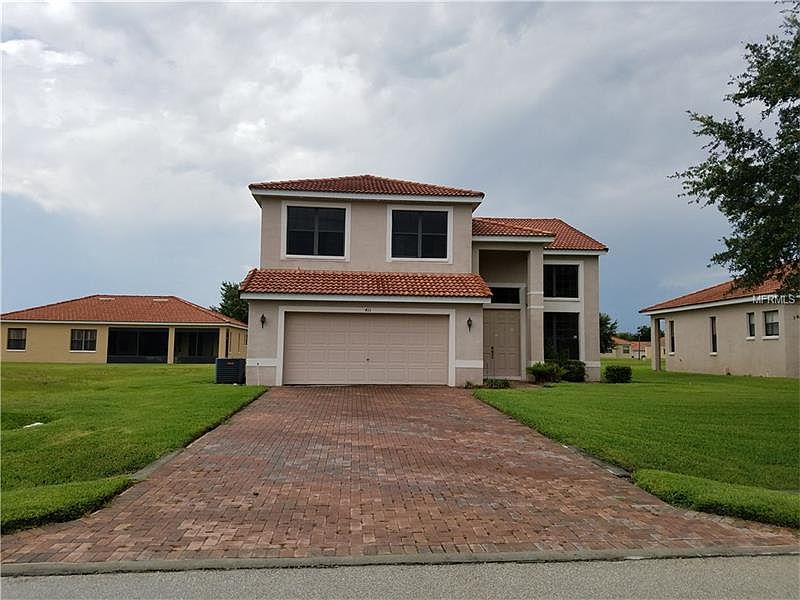 1st image of 411 Cinnamon Dr