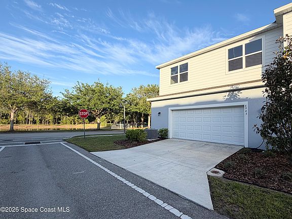 2nd image of 6943 Five Oaks Dr