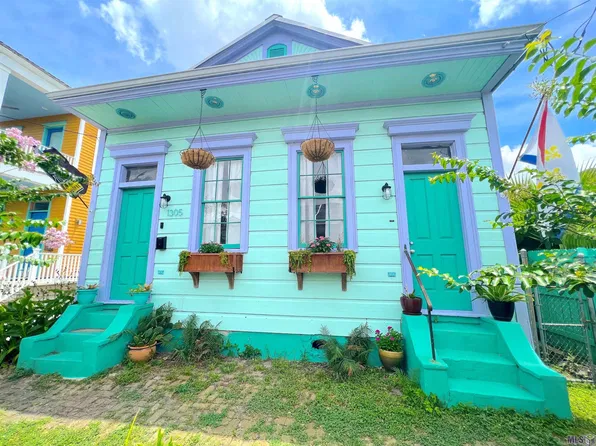 1305 Saint Anthony St, New Orleans, LA 70116