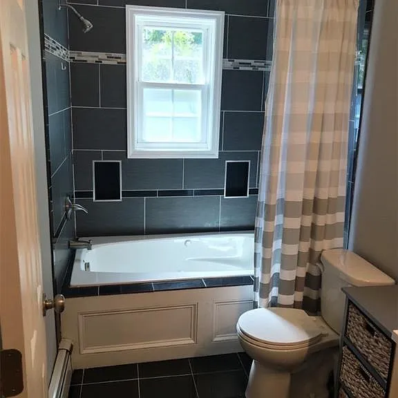 175 Richmond Blvd — Photo 14