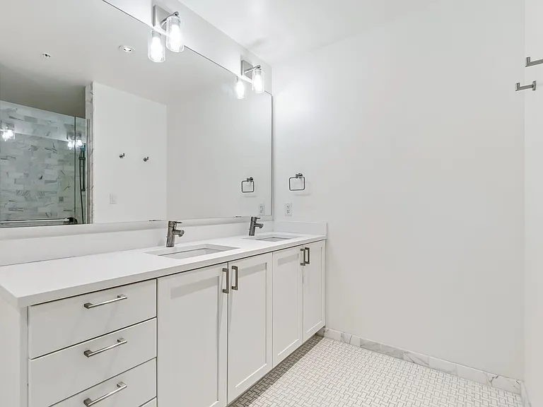 1750 Wewatta St #403 — Photo 13