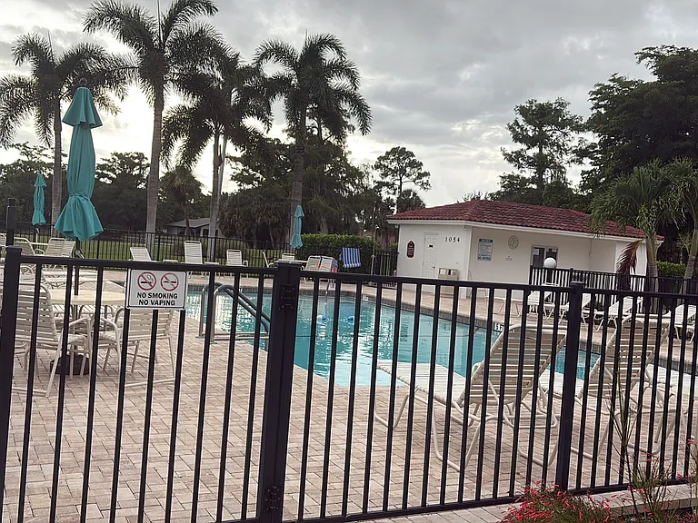 1086 Forest Lakes Dr #305 — Photo 33