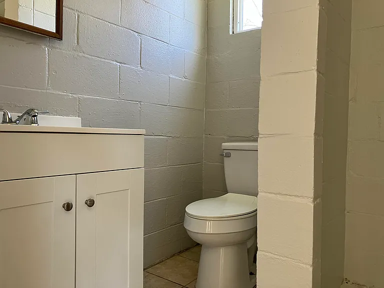 1940 Haynie Dr #6 — Photo 6
