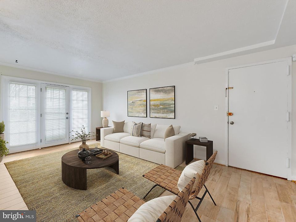 1st image of 9493 Fairfax Blvd APT 102