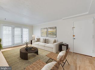 9493 Fairfax Blvd APT 102, Fairfax, VA 22031