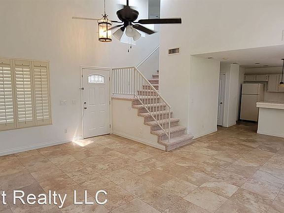 5th image of 9813 Aspen Grove Pl