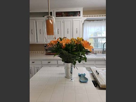 2nd image of 516 5th Ave N