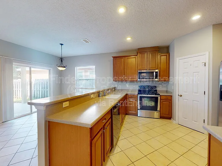 14664 Falling Waters Dr — Photo 12