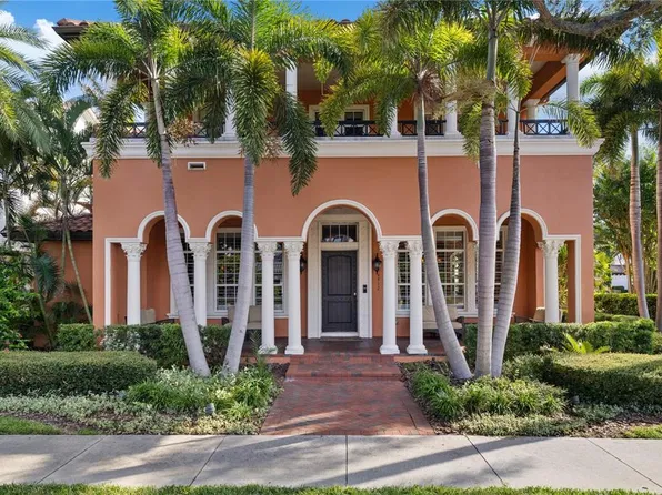 4912 YACHT CLUB, TAMPA, FL 33616