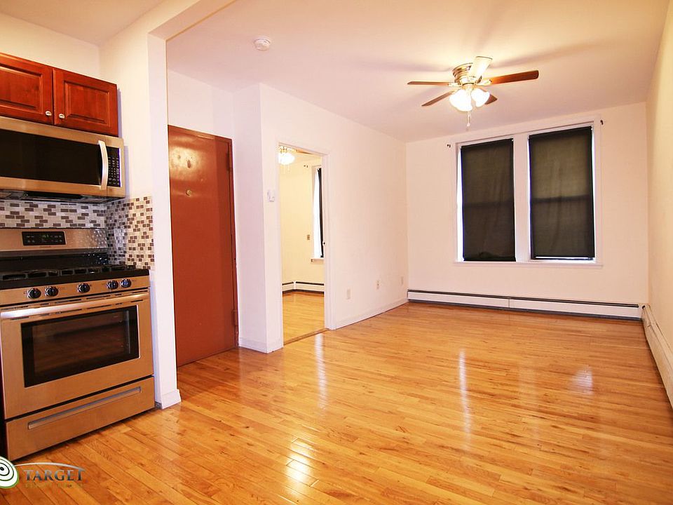 1st image of 6224 Myrtle Ave APT 2