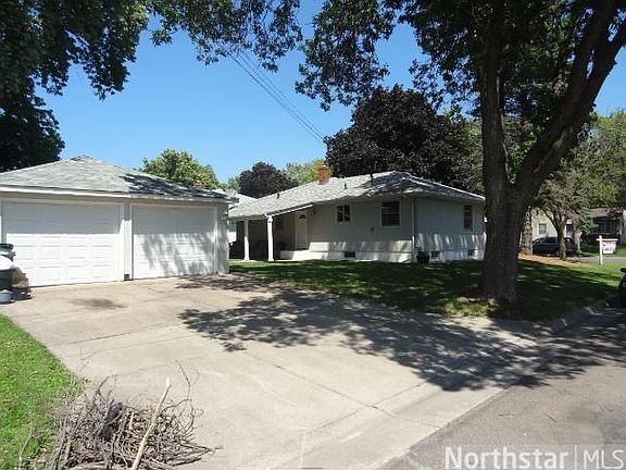 5th image of 1621 Darlene St