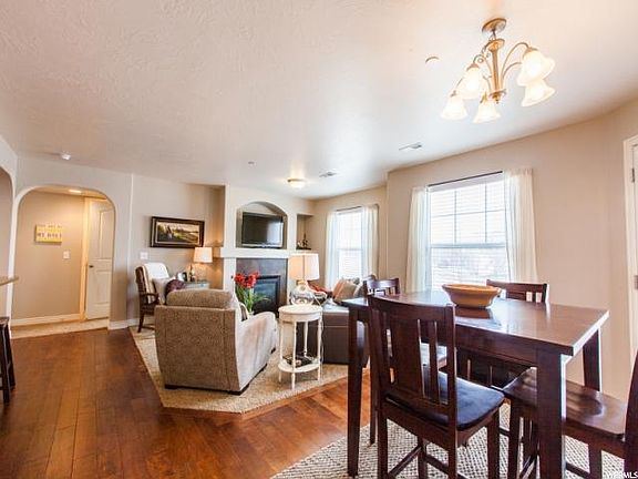 4th image of 11738 S Currant Dr Unit 102