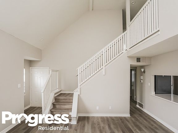 4th image of 516 Vincent St