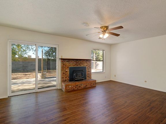 3rd image of 8808 Old Glory Ct NE