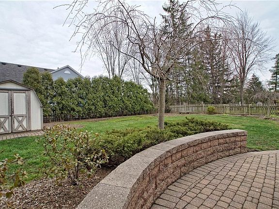 4th image of 6383 Somerset Dr