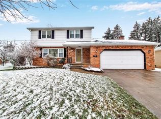 100 Lordan Dr, Buffalo, NY 14227