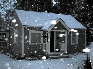 8140 NE 155th St, Kenmore, WA 98028